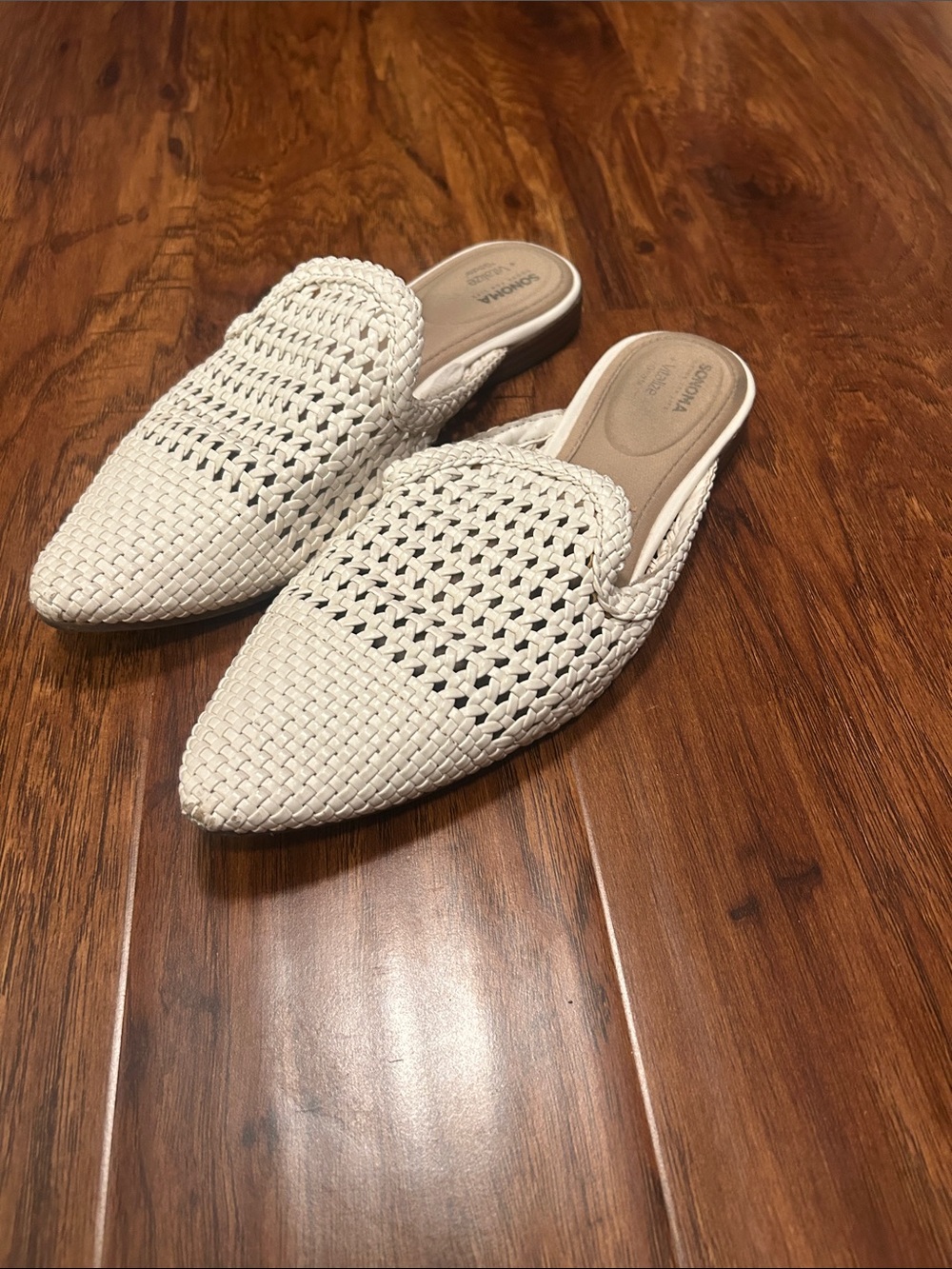 Sonoma Woven Pointed-Toe Slip-On Mules in Cream